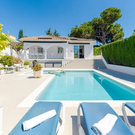 Modern With Heated Pool & Bbq Next To The Villa *