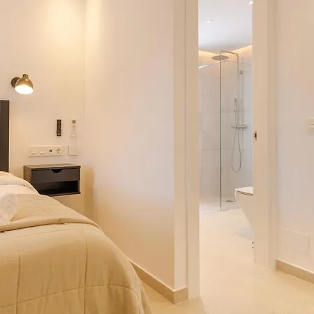 Modern With Heated Pool & Bbq Next To The Villa *