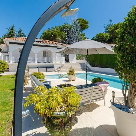 Modern With Heated Pool & Bbq Next To The Villa