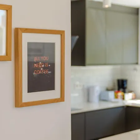 Villa Modern With Heated Pool & Bbq Next To The Marbella